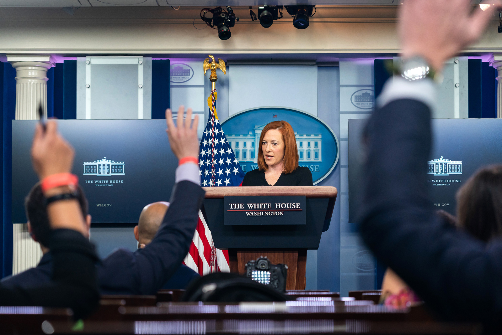 Li Nan policy memo photo