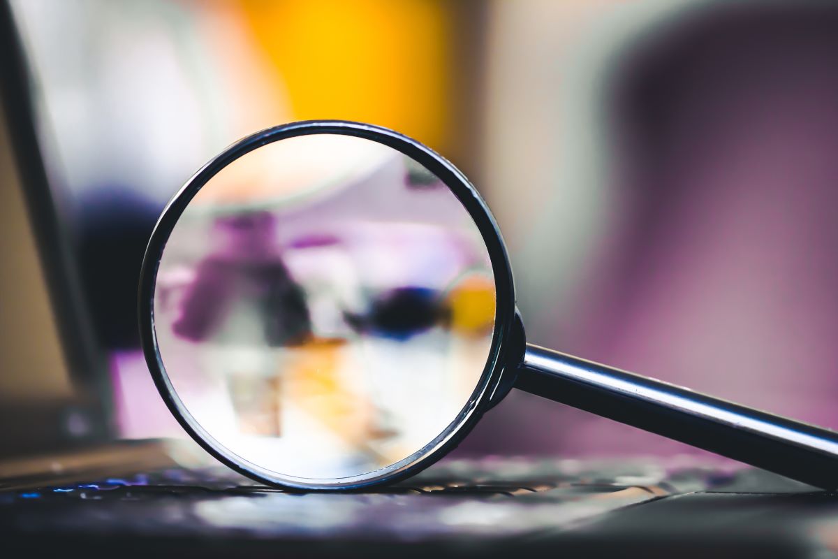 Cyber Magnifying Glass