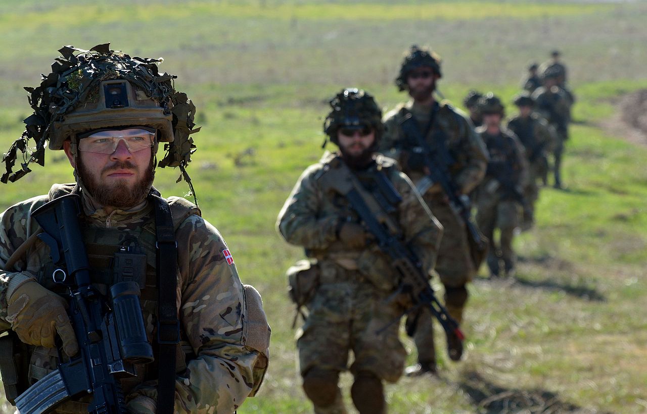 Danish_Soldiers,_Chinchilla,_NATO_Trident_Juncture_15_(22715734756)
